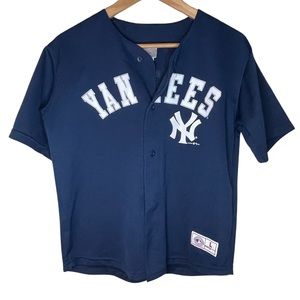 GENUINE MERCHANDISE - Youth NY Yankees Jeter jersey.